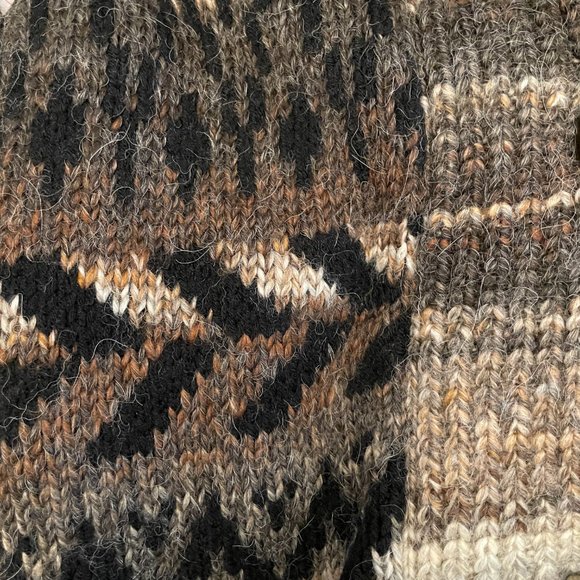 Zero Degrees Celsius Chunky Ski Lodge Cardigan Sweater - Picture 7 of 8